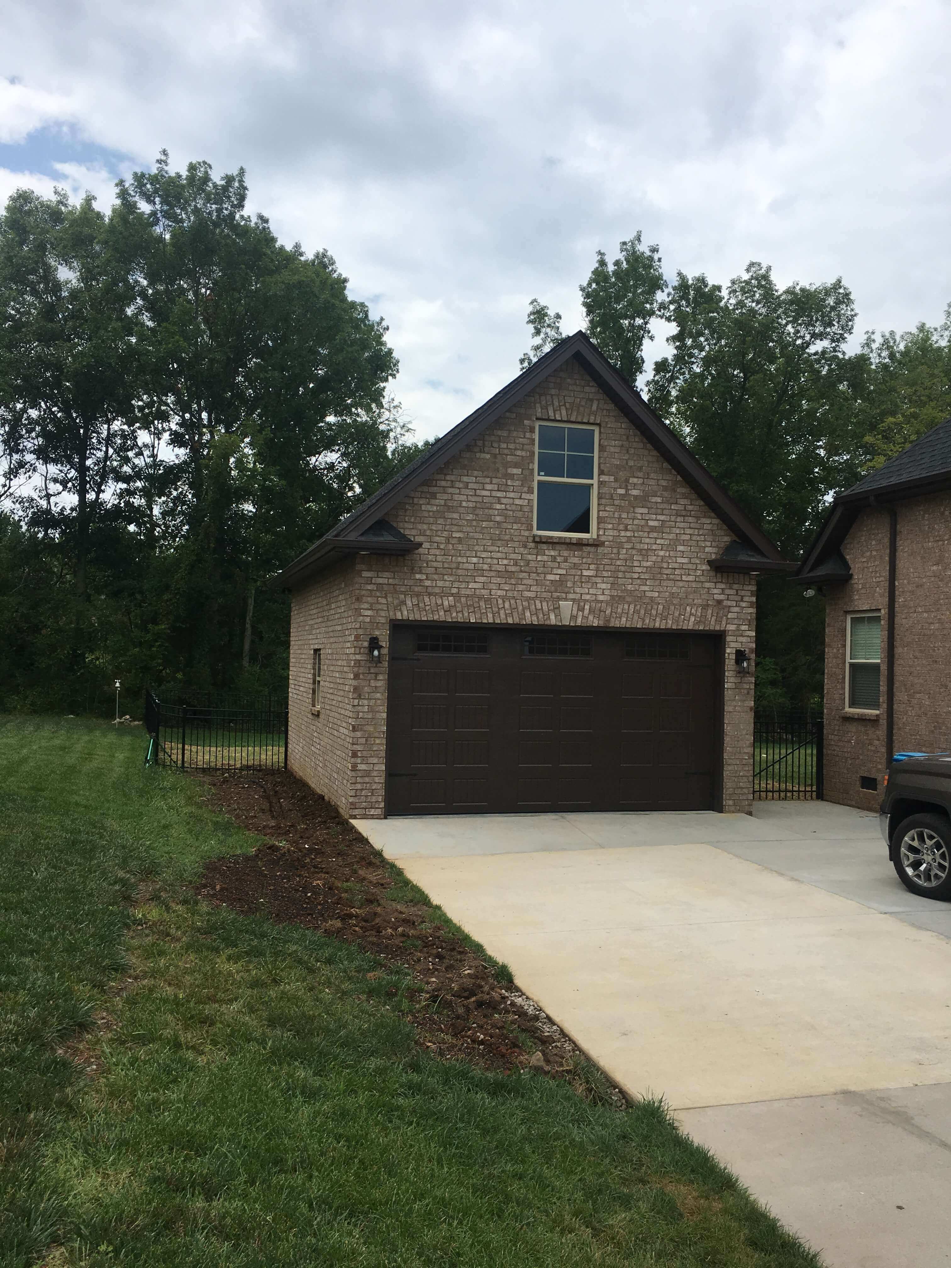 Get Detached Brick Garage Designs Background